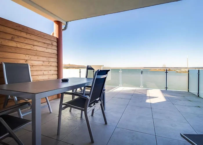 Lagovida Kapitaenskajuete E Am Stoermthaler * غروسبونسنا